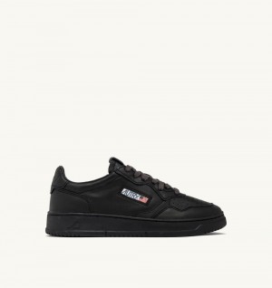 Black Autry Medalist Low Sneakers Meteorite Leather | UCVQJD643