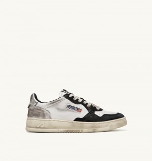 Black / White Autry Medalist Low Super Vintage Sneakers Leather | HLXMVT407