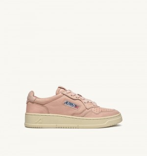 Pink Autry Medalist Low Sneakers Soft Goatskin | GCMTZI413