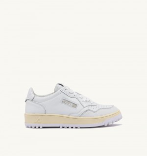 White Autry Golf Low Sneakers Leather | MBGETZ736