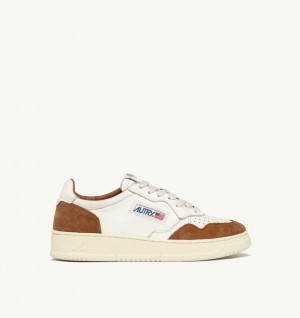 White Autry Medalist Low Sneakers Goatskin Suede | ZKEVYN427