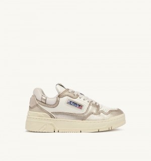 White / Gold Autry Clc Low Sneakers Platinum Leather Suede | XUQTNO731