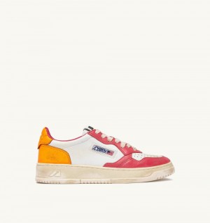 White / Pink Autry Medalist Low Super Vintage Sneakers Leather | XHGETW247