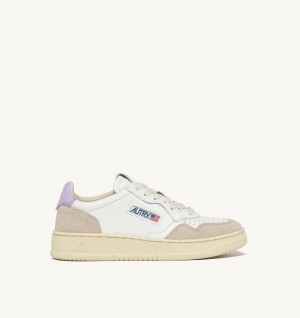 White / Purple Autry Medalist Low Sneakers Lilac Leather Suede | TGVALR124