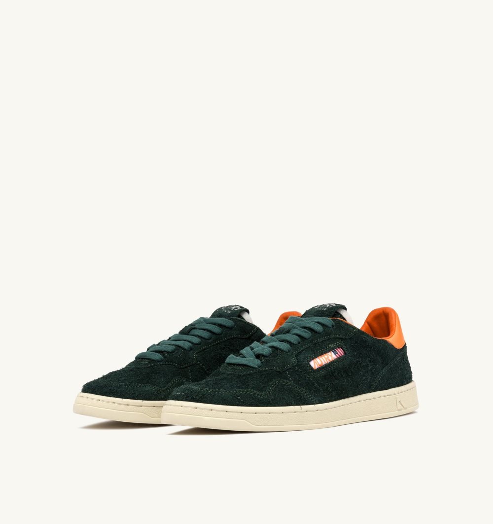 Green / Orange Autry New Flat Low Sneakers Bottle Autumn Glory Suede | ZDOSGC108