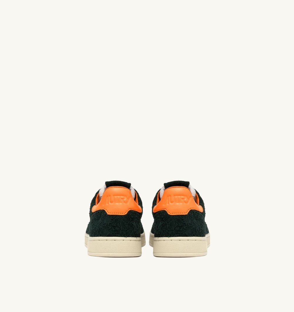 Green / Orange Autry New Flat Low Sneakers Bottle Autumn Glory Suede | ZDOSGC108