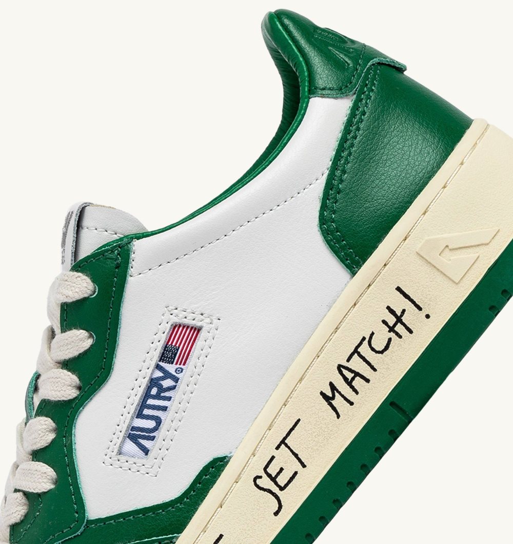 Green / White Autry Medalist Low Sneakers Amazon Leather Lettering | ELJSYP354