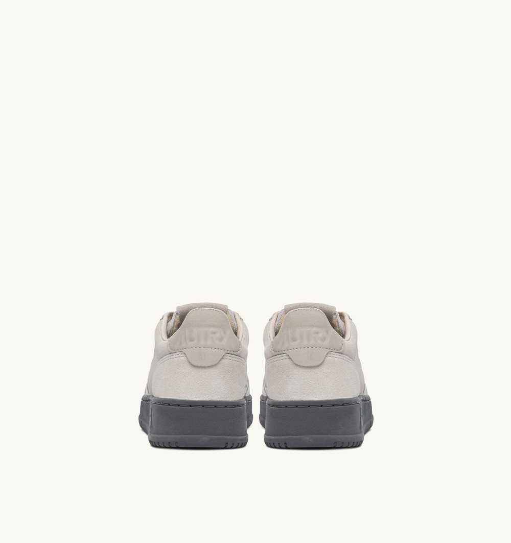 Grey Autry Medalist Low Sneakers Suede | QBGDZS509