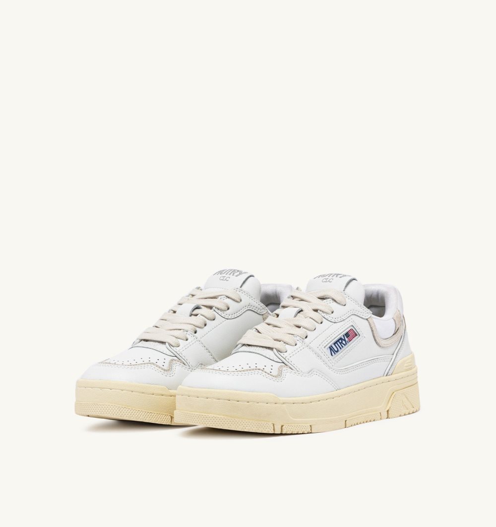 White Autry Clc Low Sneakers Leather Suede | XFAMPE719