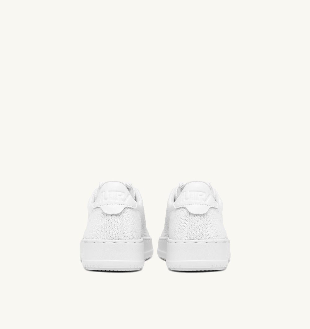 White Autry Easeknit Medalist Low Sneakers Fabric | YRBZDV279