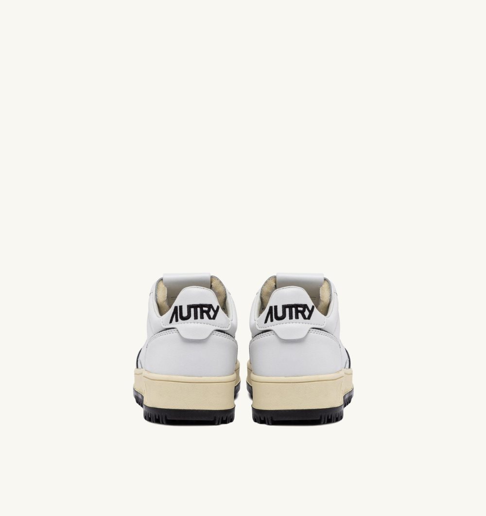 White Autry Golf Low Sneakers Leather | FQCOTV675