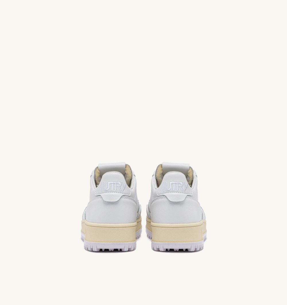 White Autry Golf Low Sneakers Leather | UBLVFS304