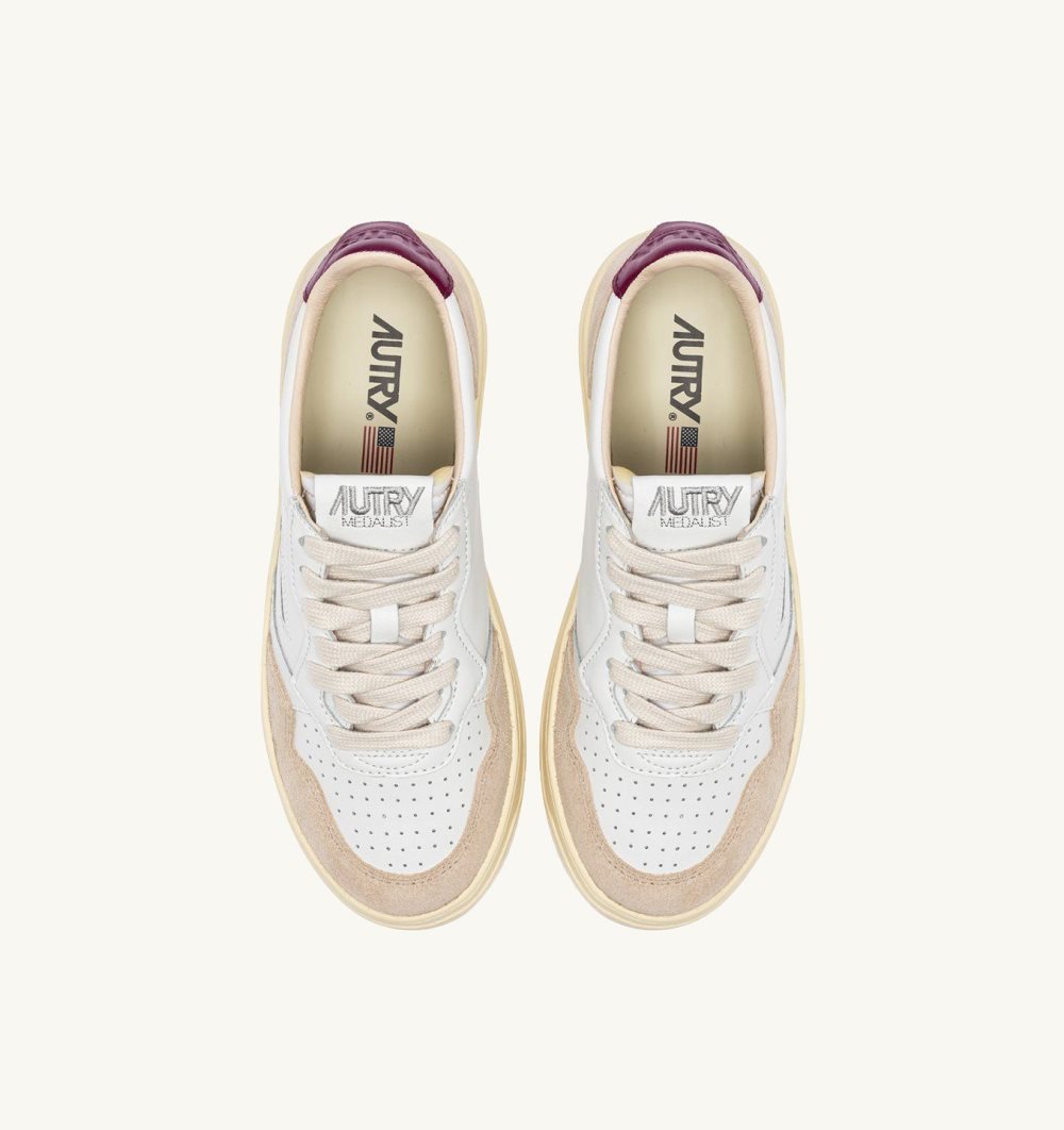 White Autry Medalist Low Sneakers Fuchsia Leather | VWEXHB674