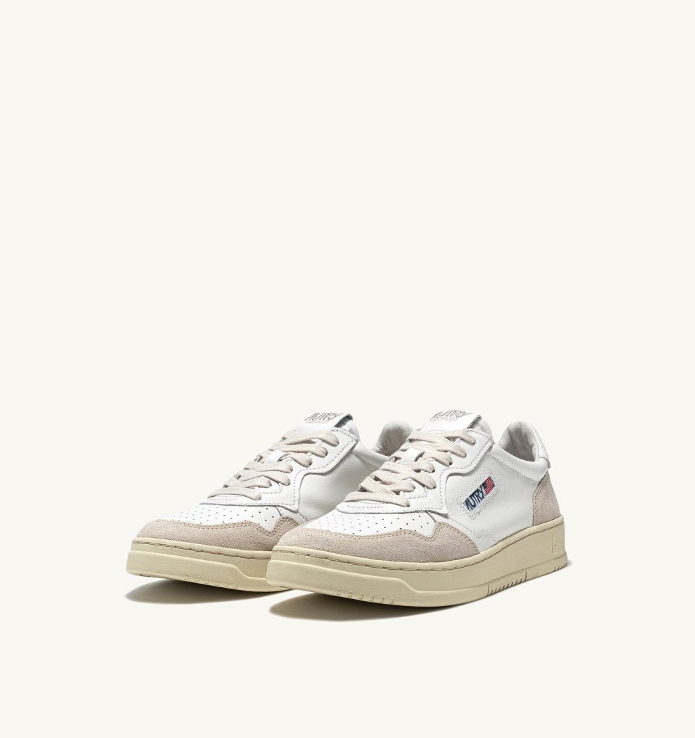 White Autry Medalist Low Sneakers Leather Suede | BKSMTY816