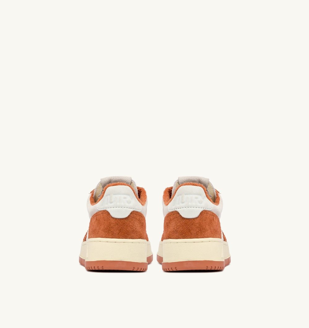 White Autry Medalist Low Sneakers Terracotta Suede | YFEKGI970