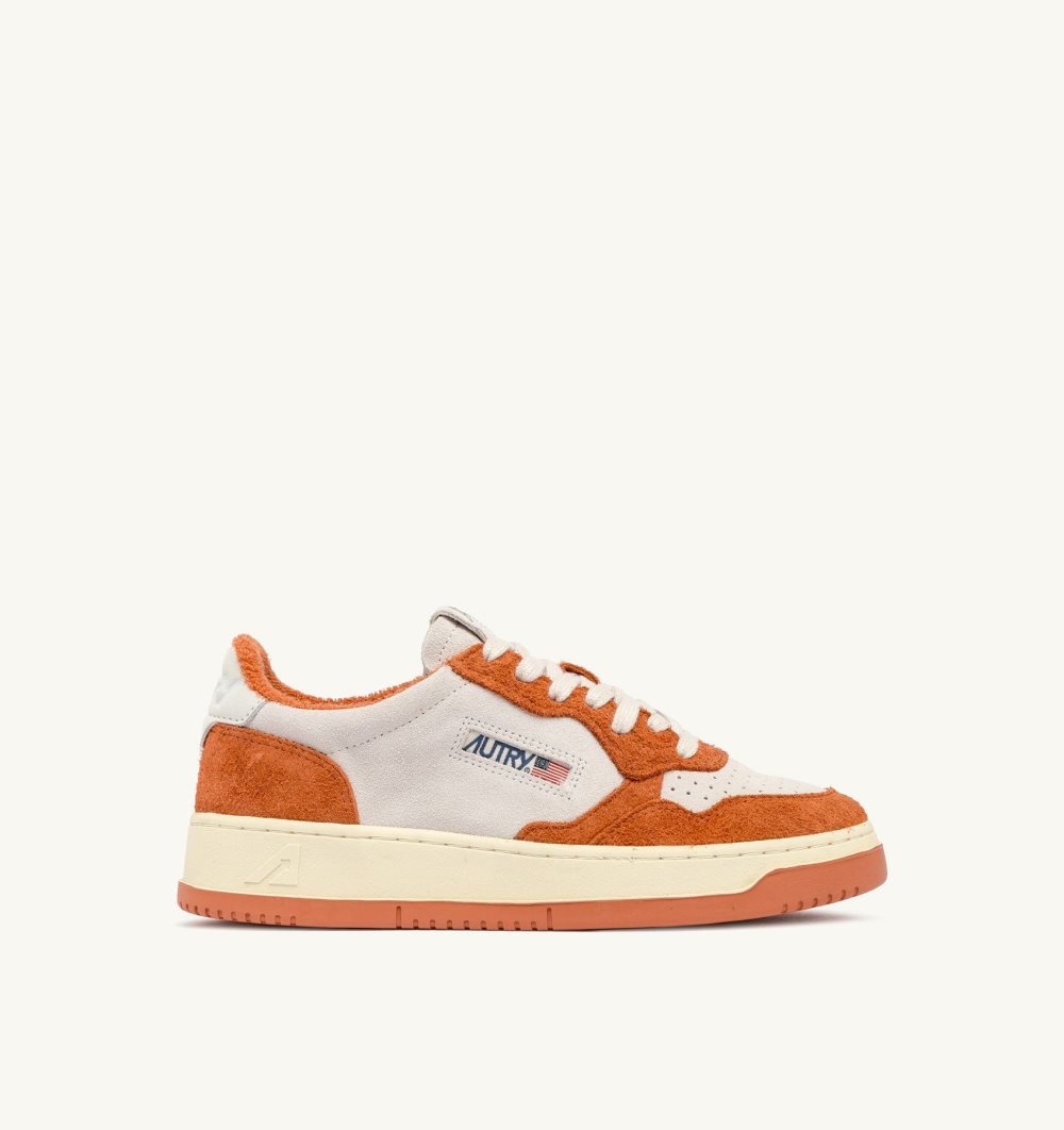 White Autry Medalist Low Sneakers Terracotta Suede | YFEKGI970