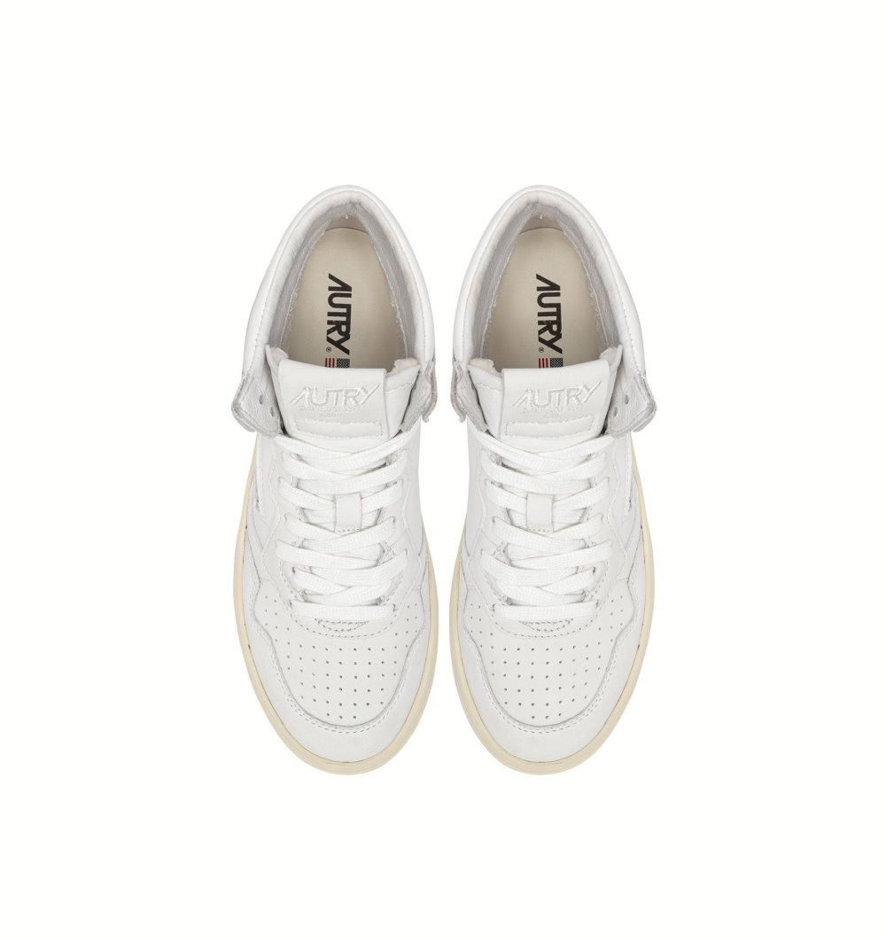 White Autry Medalist Mid Sneakers Super-soft Nappa | NMBHDL948