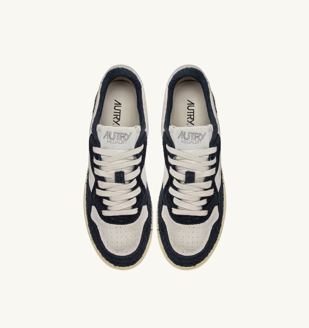 White / Blue Autry Medalist Low Sneakers Space | YPAUMK809