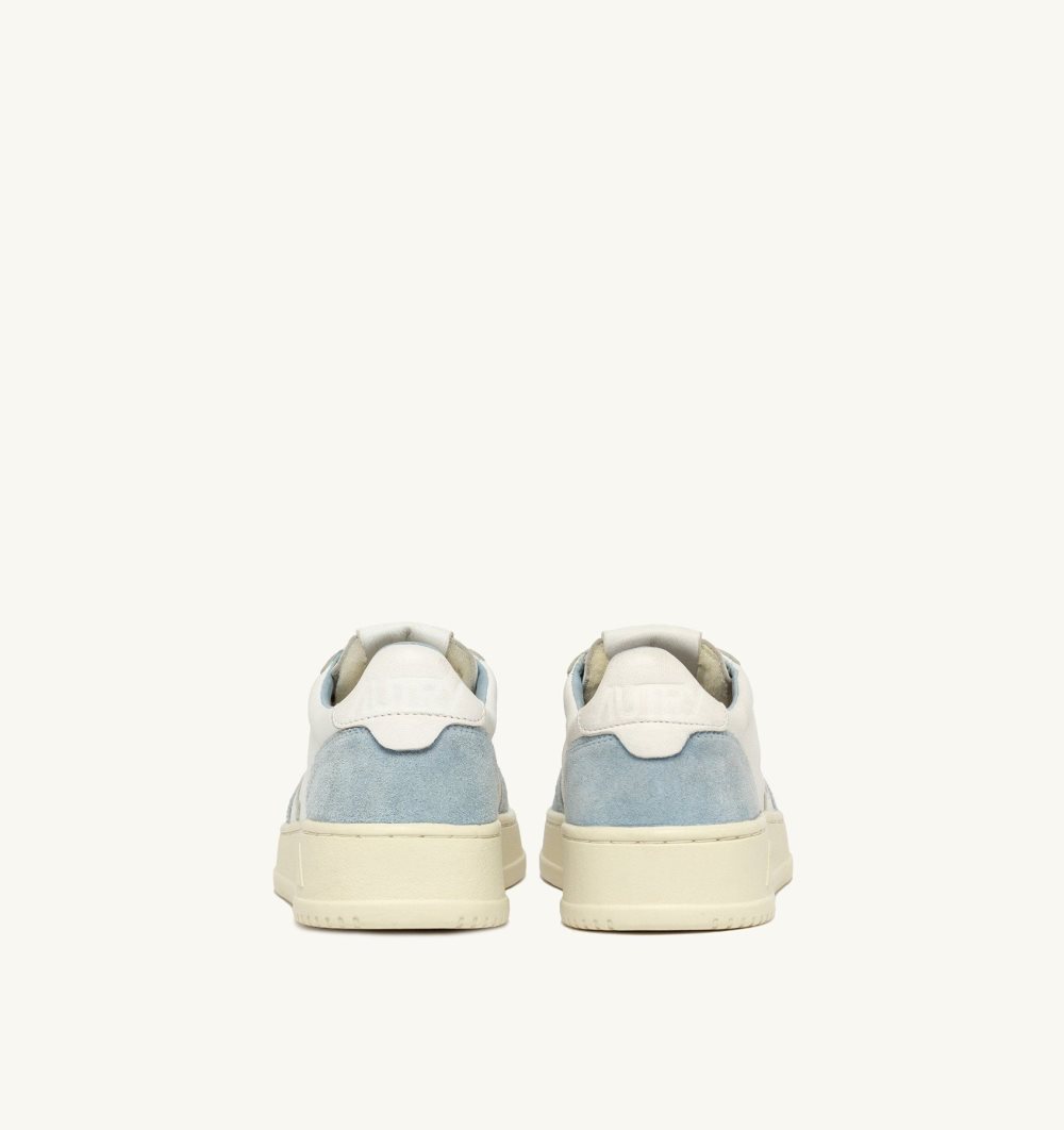 White / Blue Autry Medalist Low Sneakers Goatskin Suede | ZXOACG378