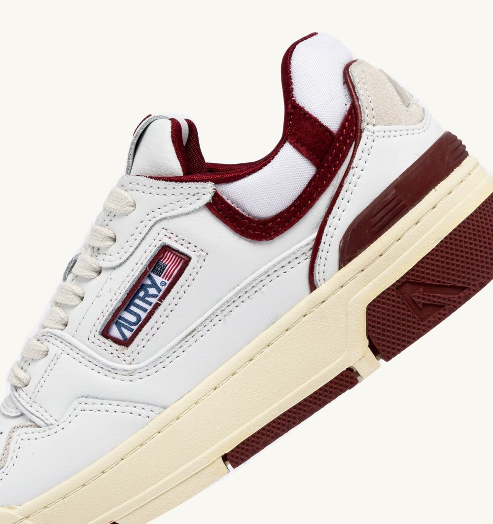 White / Burgundy Autry Clc Sneakers Leather | LBPHTG837