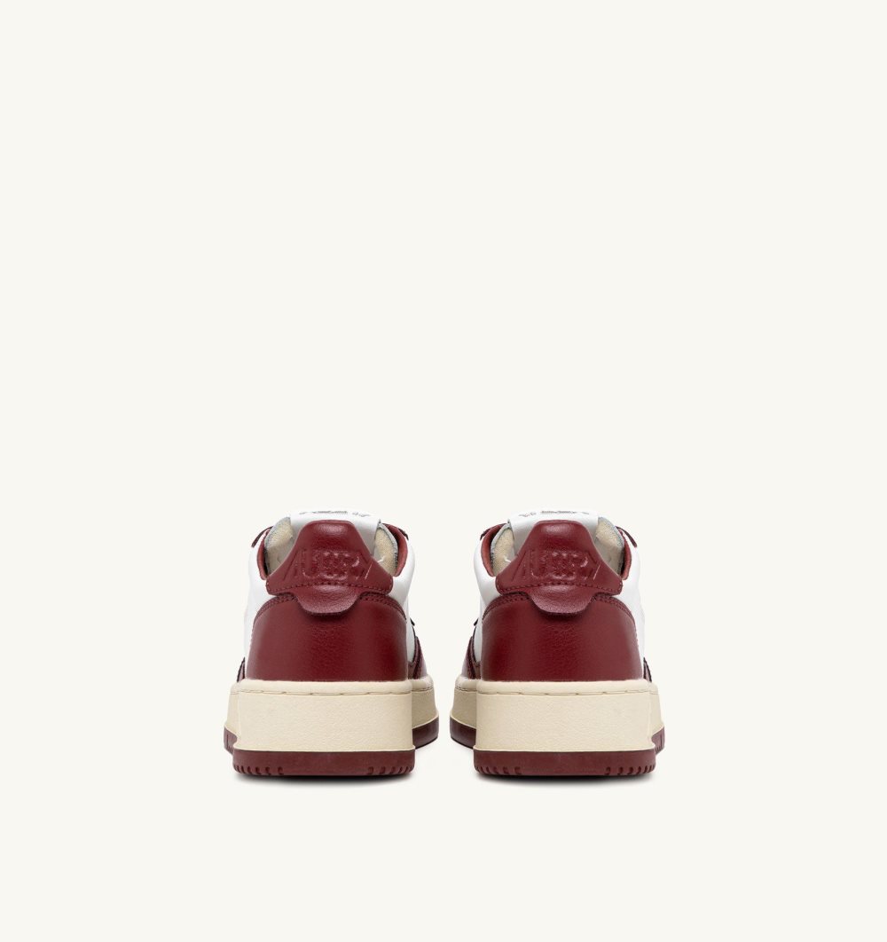 White / Burgundy Autry Medalist Low Bicolor Sneakers Syrah Leather | TLQRUI845