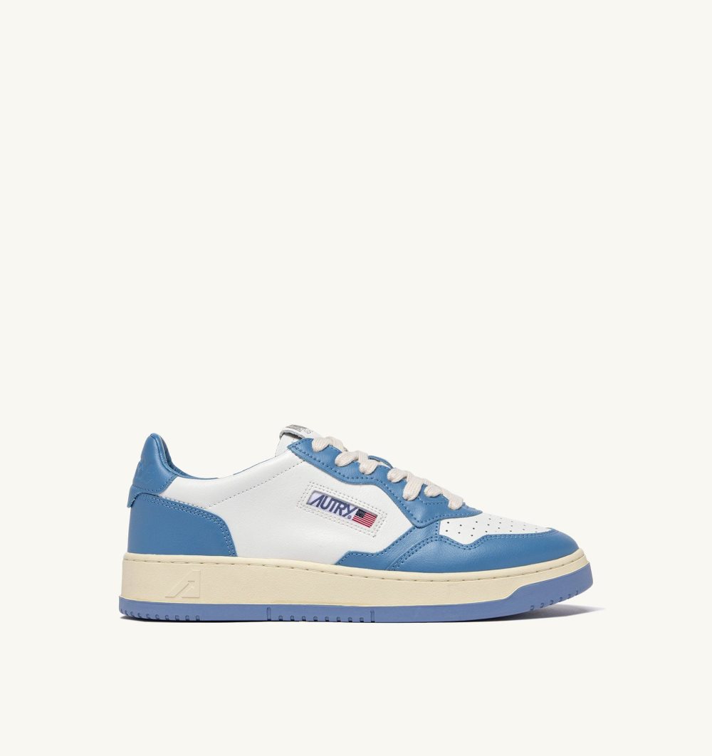 White / Light Blue Autry Medalist Low Bi-color Sneakers Leather | YQLJMW501