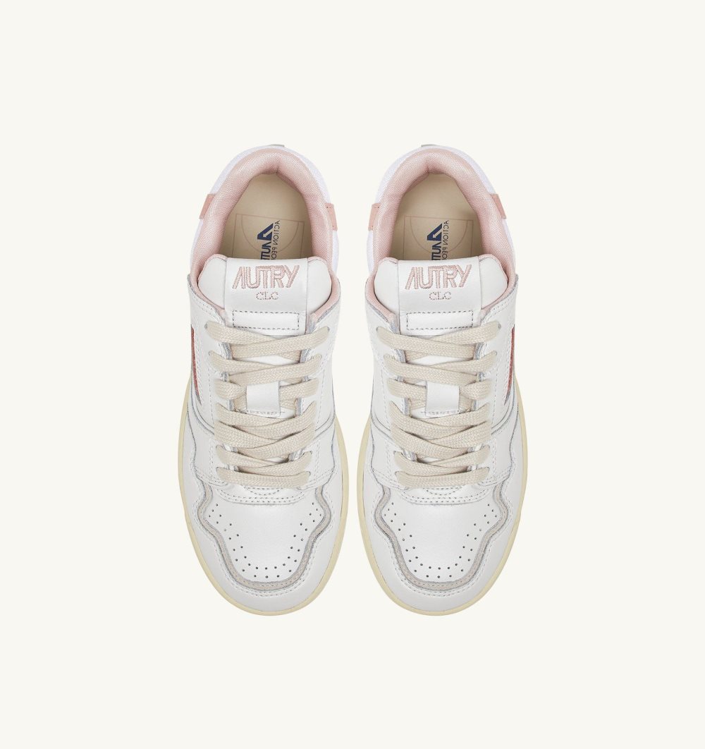 White / Pink Autry Clc Low Sneakers Leather Powder Suede | LMRFGZ340