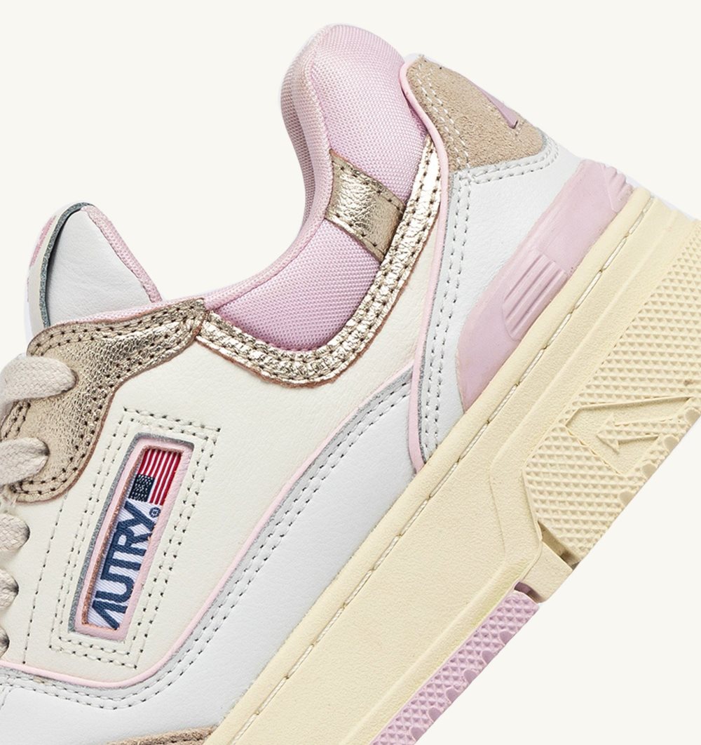 White / Pink Autry Clc Low Sneakers Leather | WXENVZ457