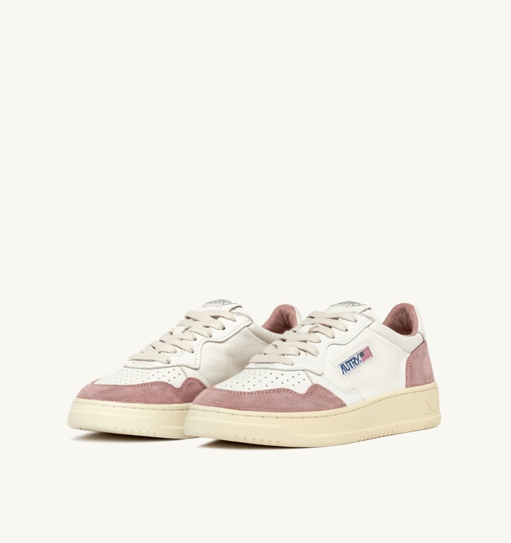 White / Pink Autry Medalist Low Sneakers Goatskin Suede | DLVCRU750