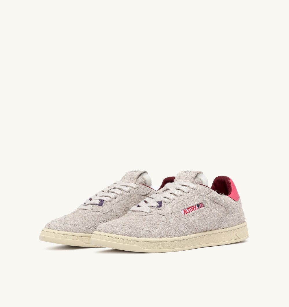 White / Pink Autry New Flat Low Sneakers Calypso Coral Suede | QPFAOG754