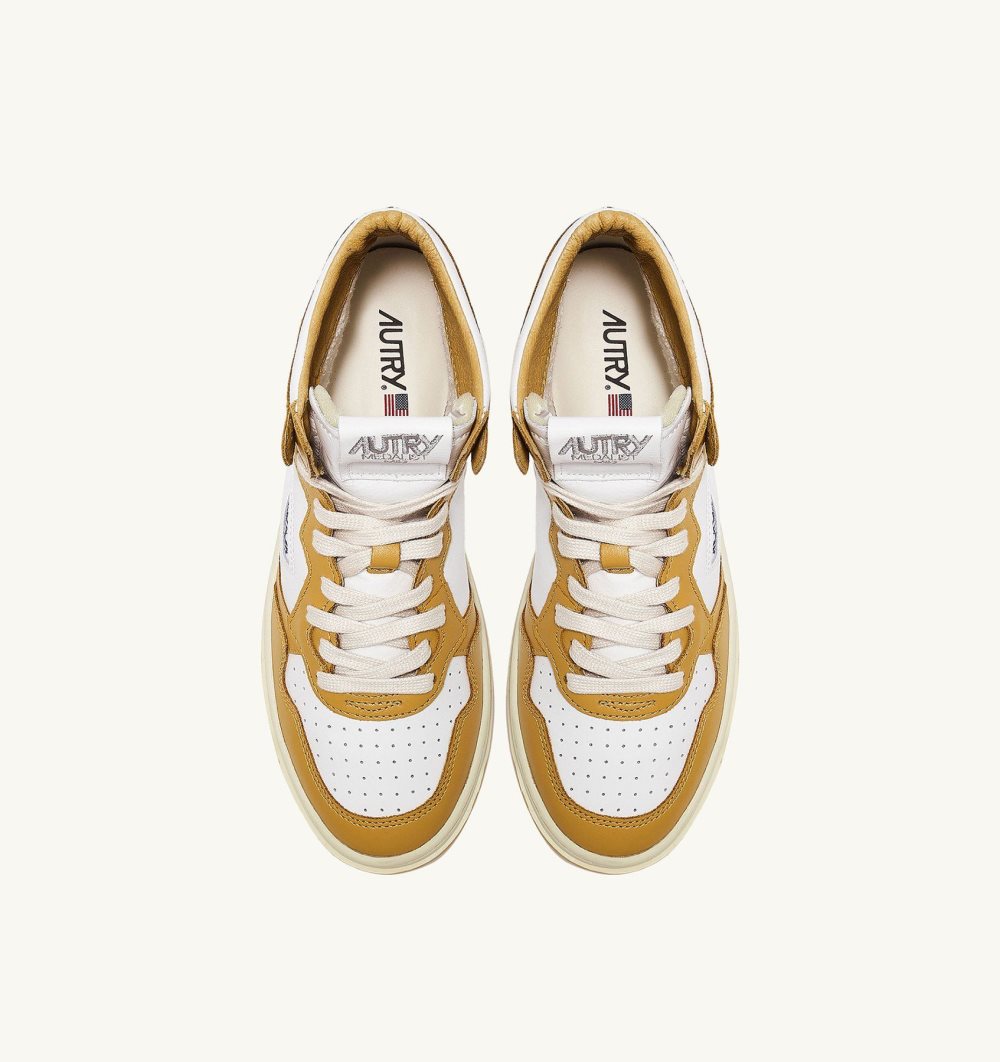 Yellow / White Autry Medalist Mid Sneakers Yellow Leather | DLOJBW124